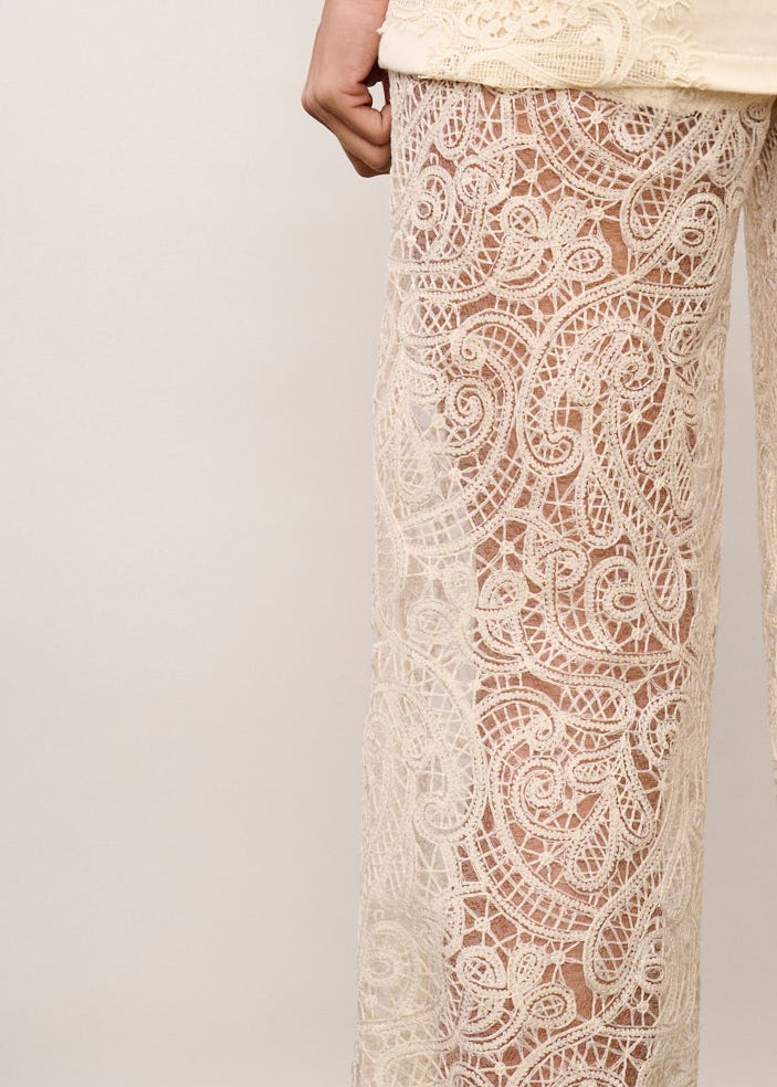 Calça Aladim Renda Off