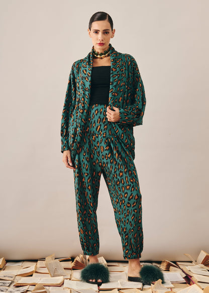 Conjunto Olivia Onça