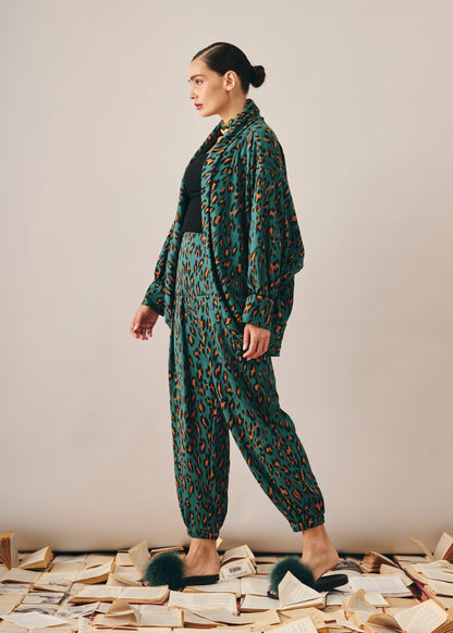 Conjunto Olivia Onça