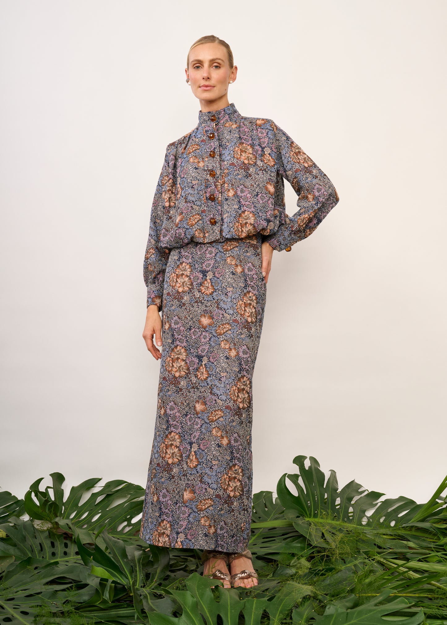 Saia Alana Jacquard Floral Azul