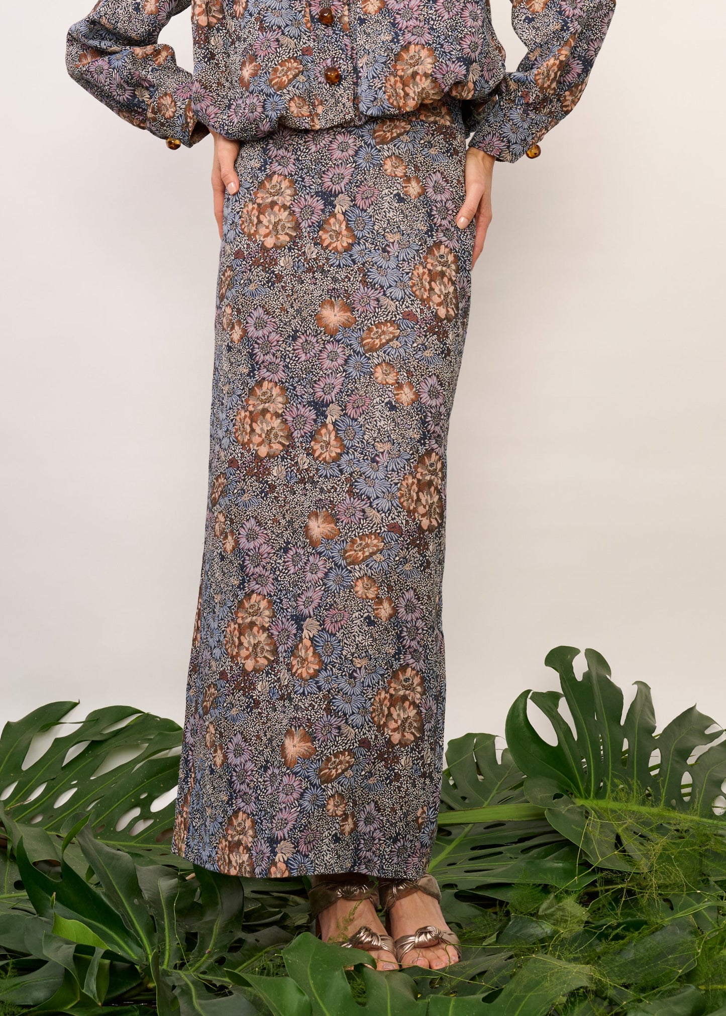 Saia Alana Jacquard Floral Azul