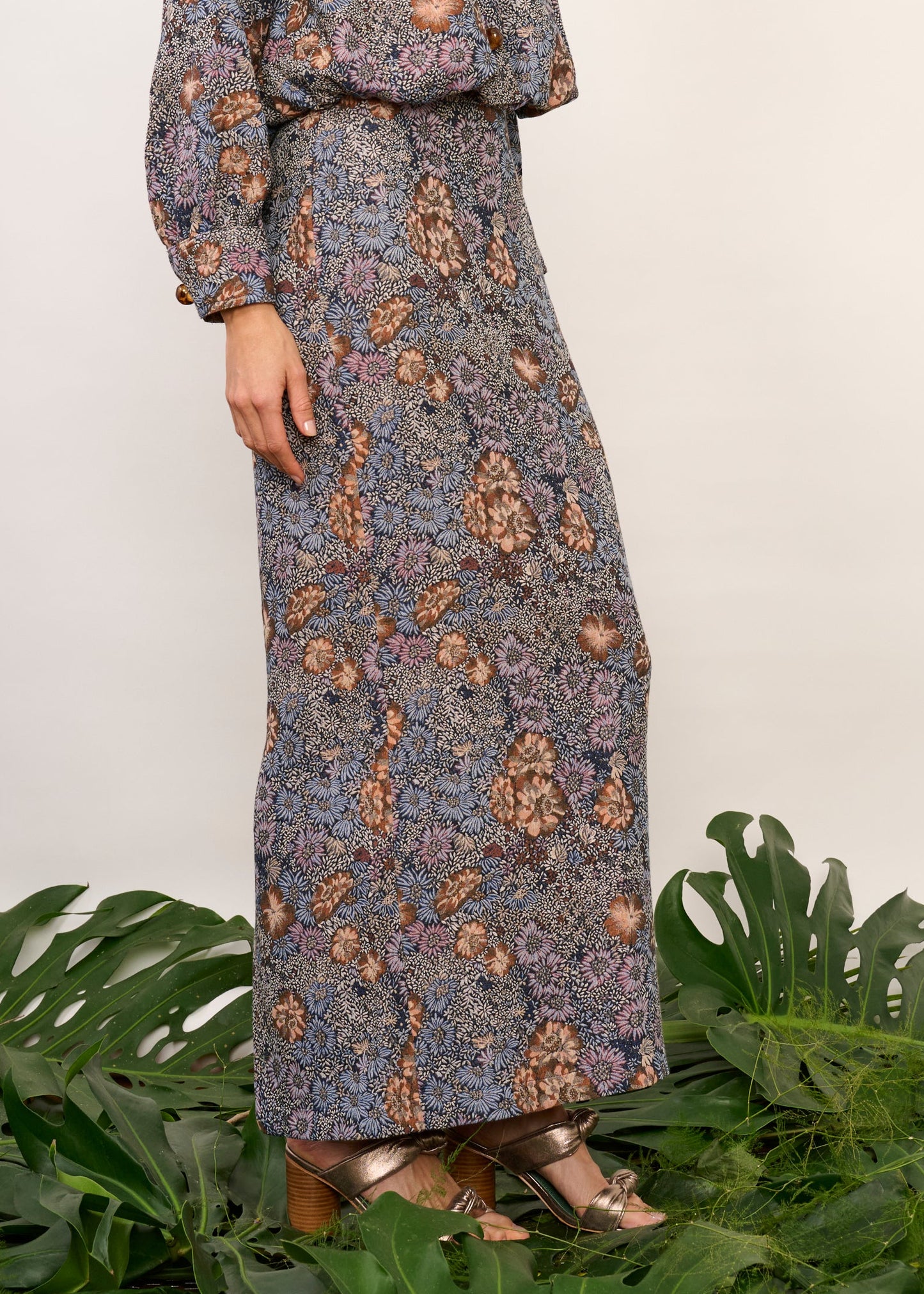 Saia Alana Jacquard Floral Azul