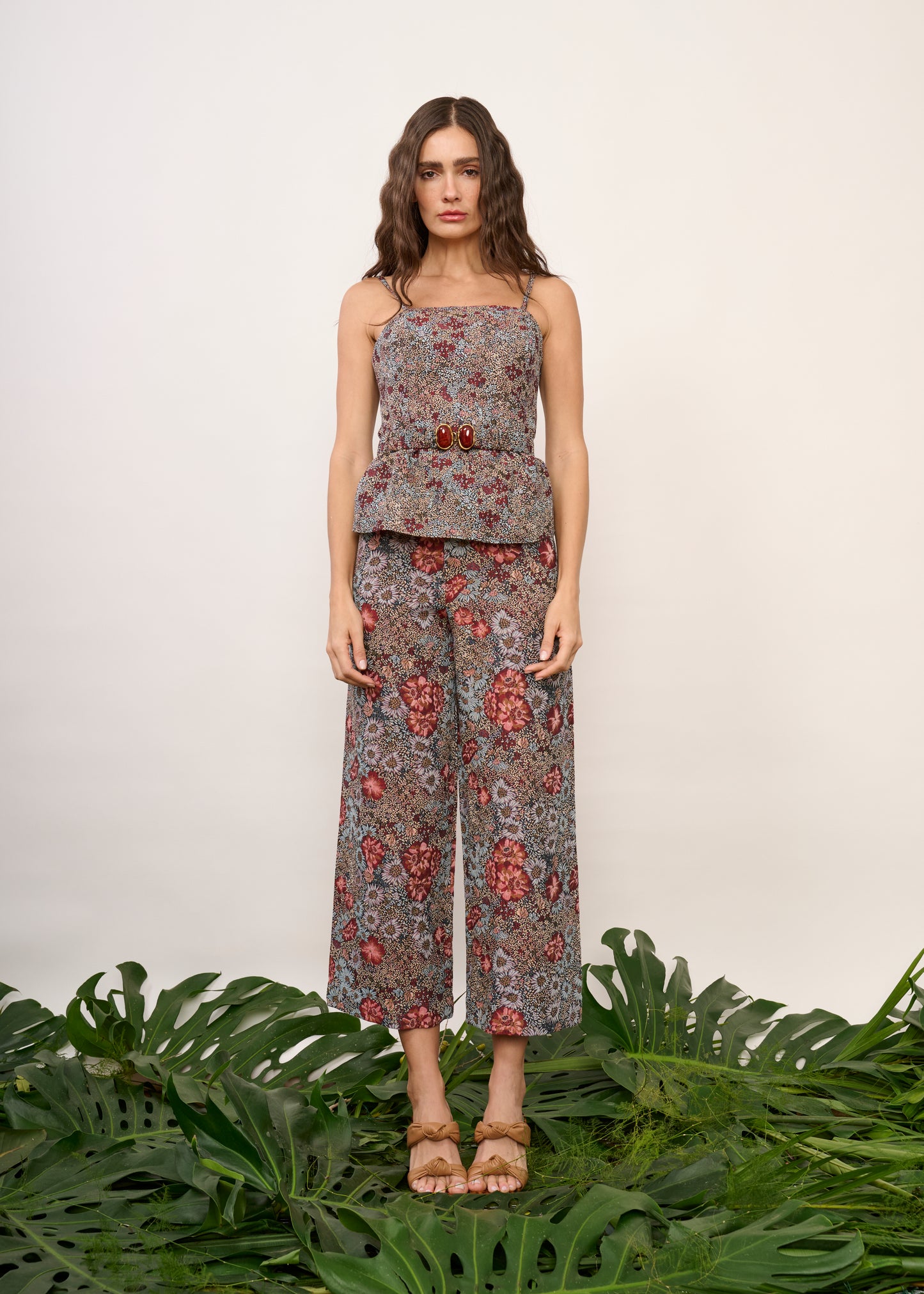 Calça Zaia Jacquard Floral Vermelho