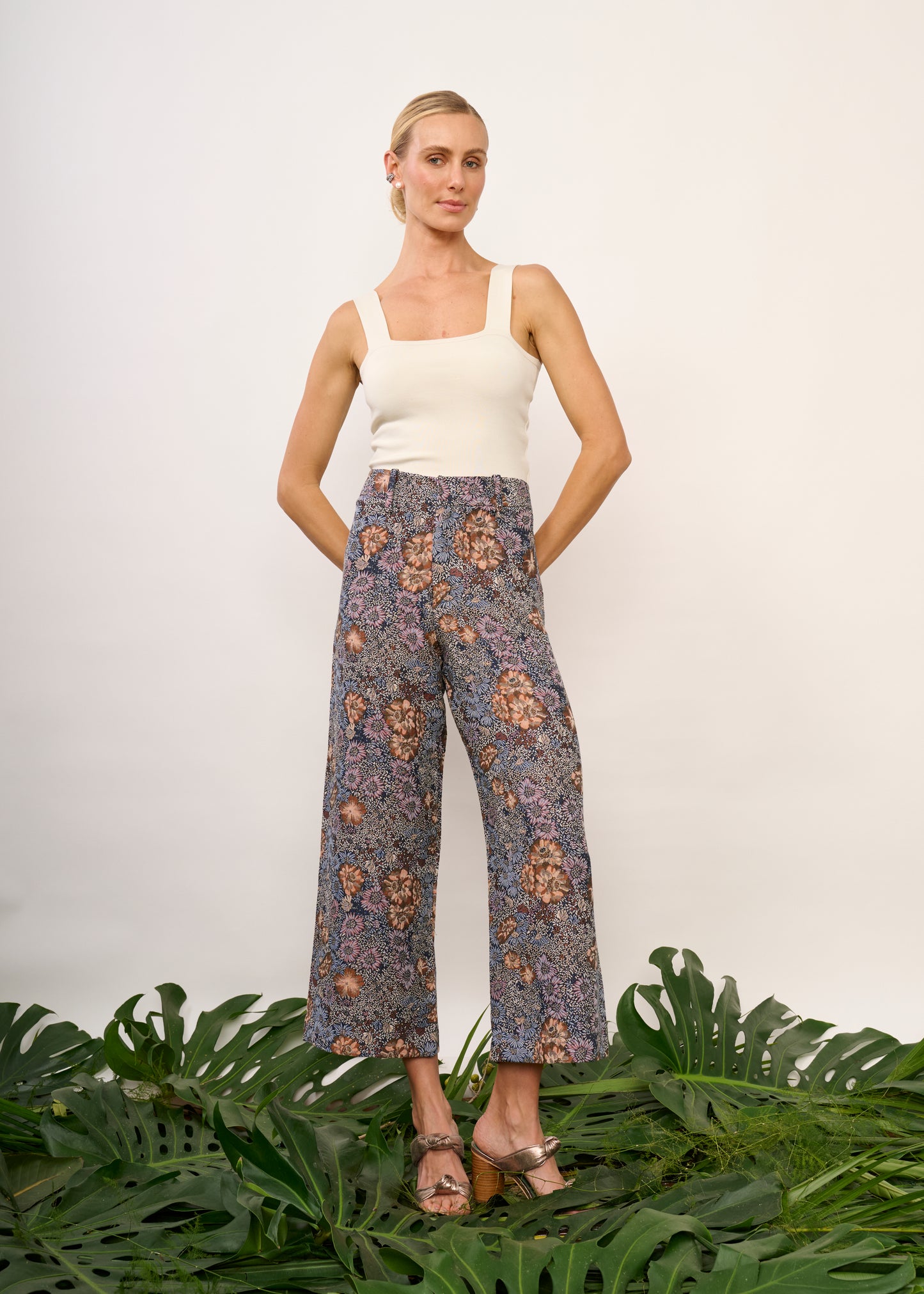 Calça Zaia Jacquard Floral Azul