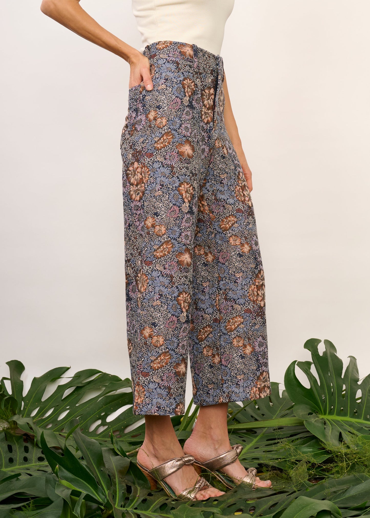 Calça Zaia Jacquard Floral Azul