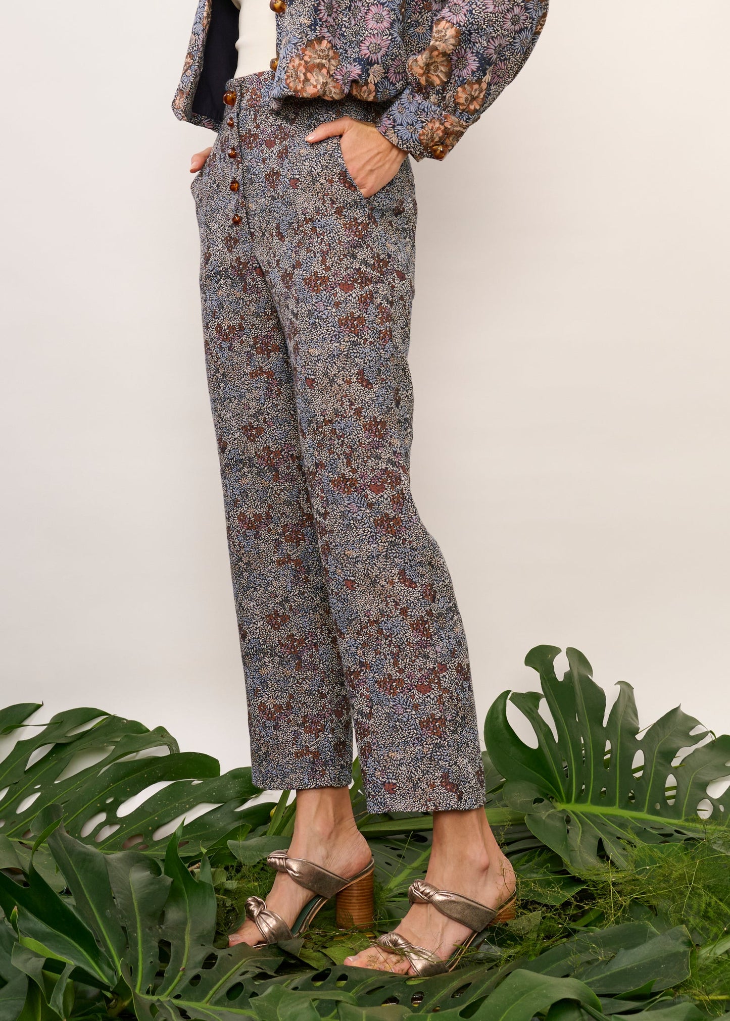 Calça Aifa Jacquard Floral Azul