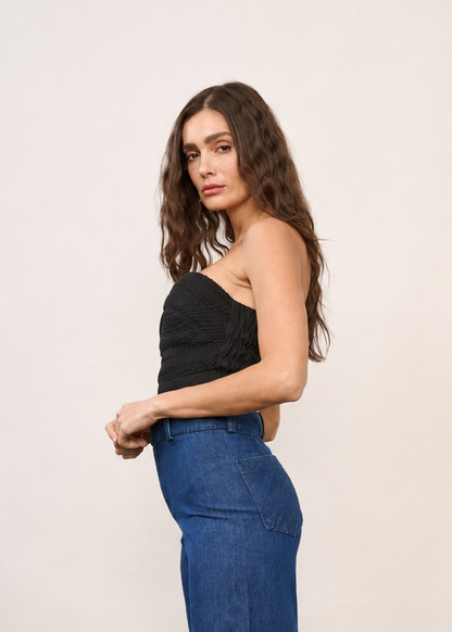 Top Esther Preto
