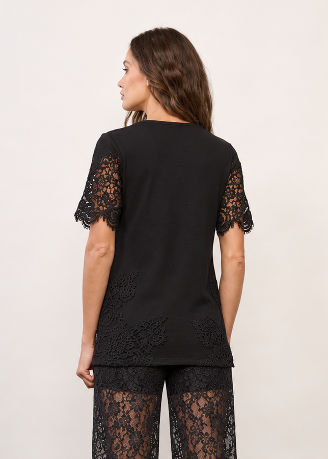 Blusa Sandra Preta