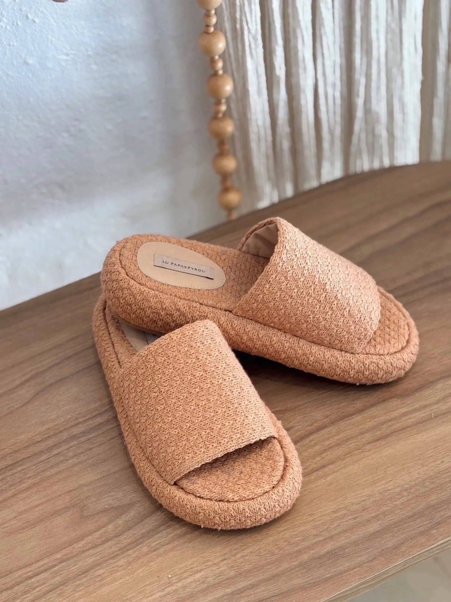 Flat Tricot Camelo