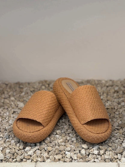 Flat Tricot Camelo